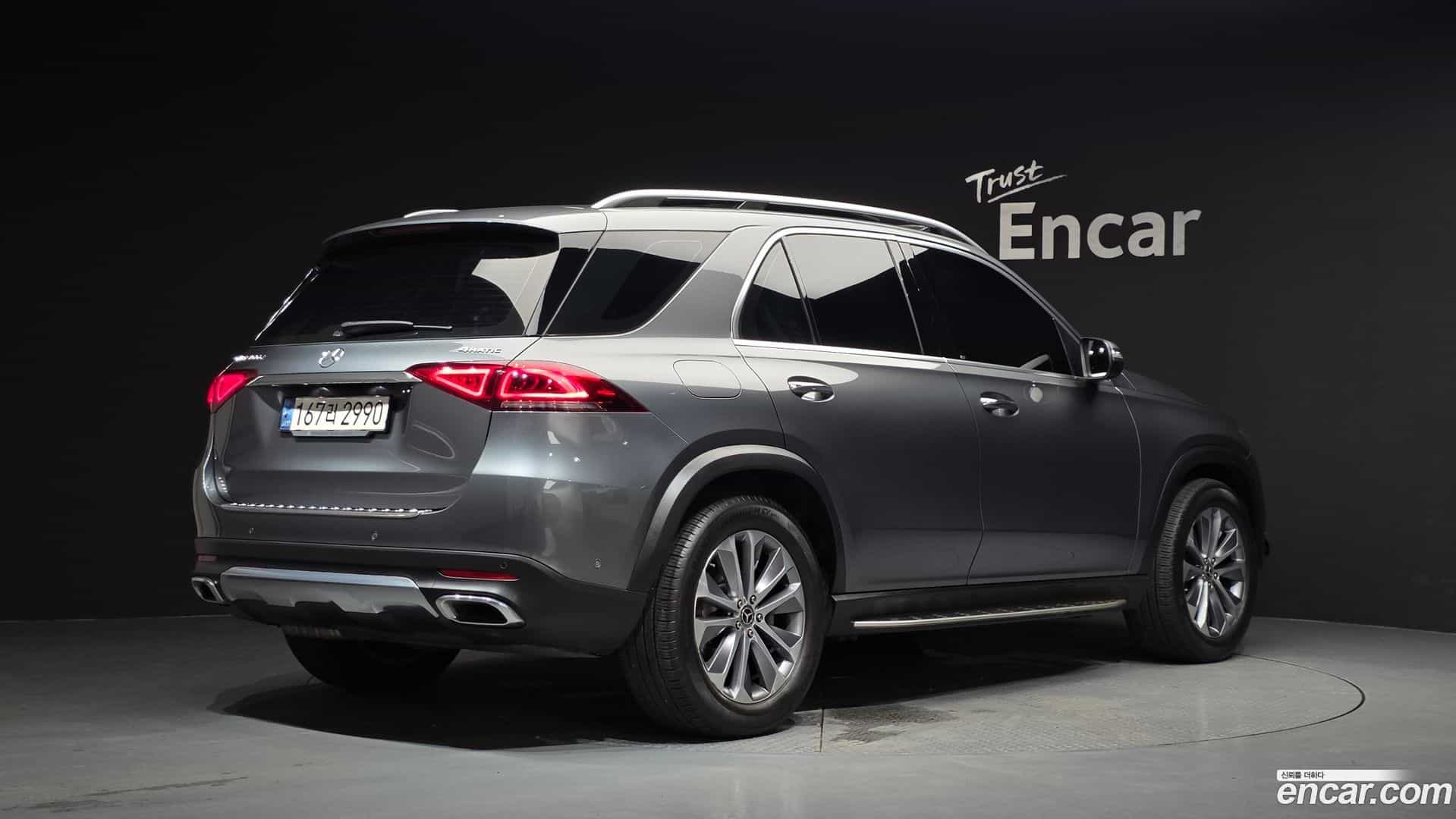 GLE-Class Mercedes-Benz 2021.9-OUTER-002