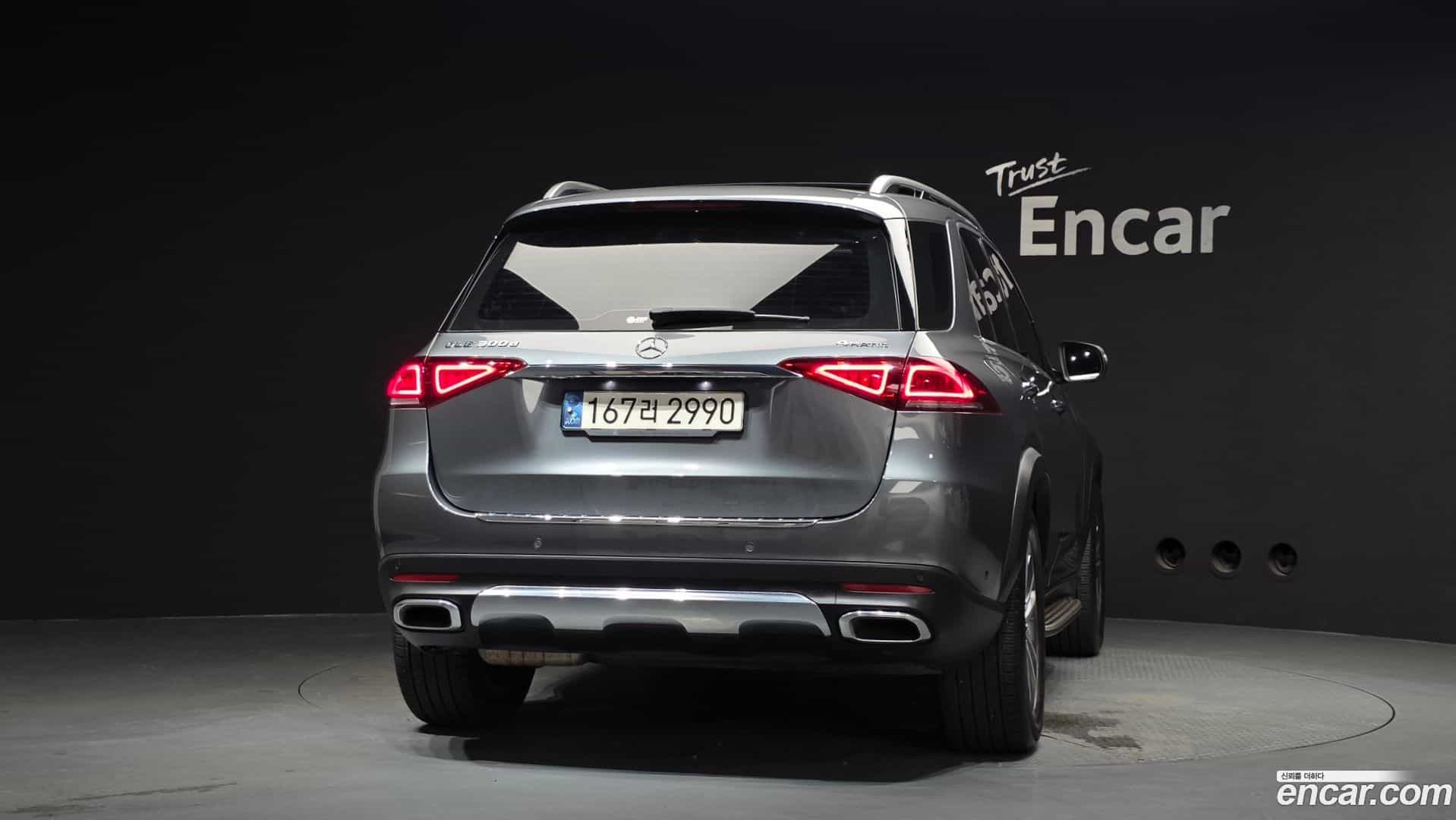 GLE-Class Mercedes-Benz 2021.9-OUTER-004