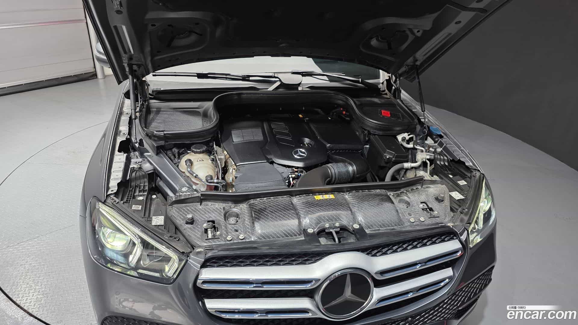 GLE-Class Mercedes-Benz 2021.9-OUTER-006