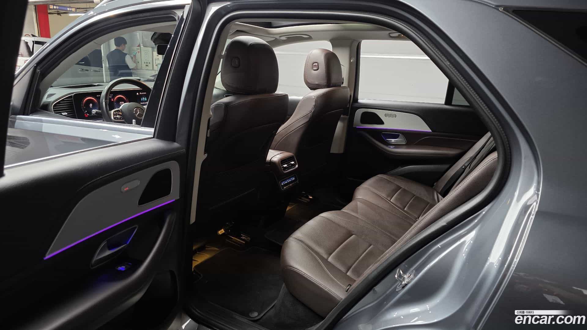 GLE-Class Mercedes-Benz 2021.9-OPTION-016