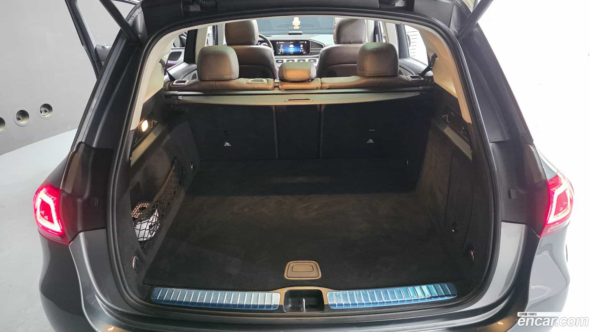 GLE-Class Mercedes-Benz 2021.9-OPTION-041