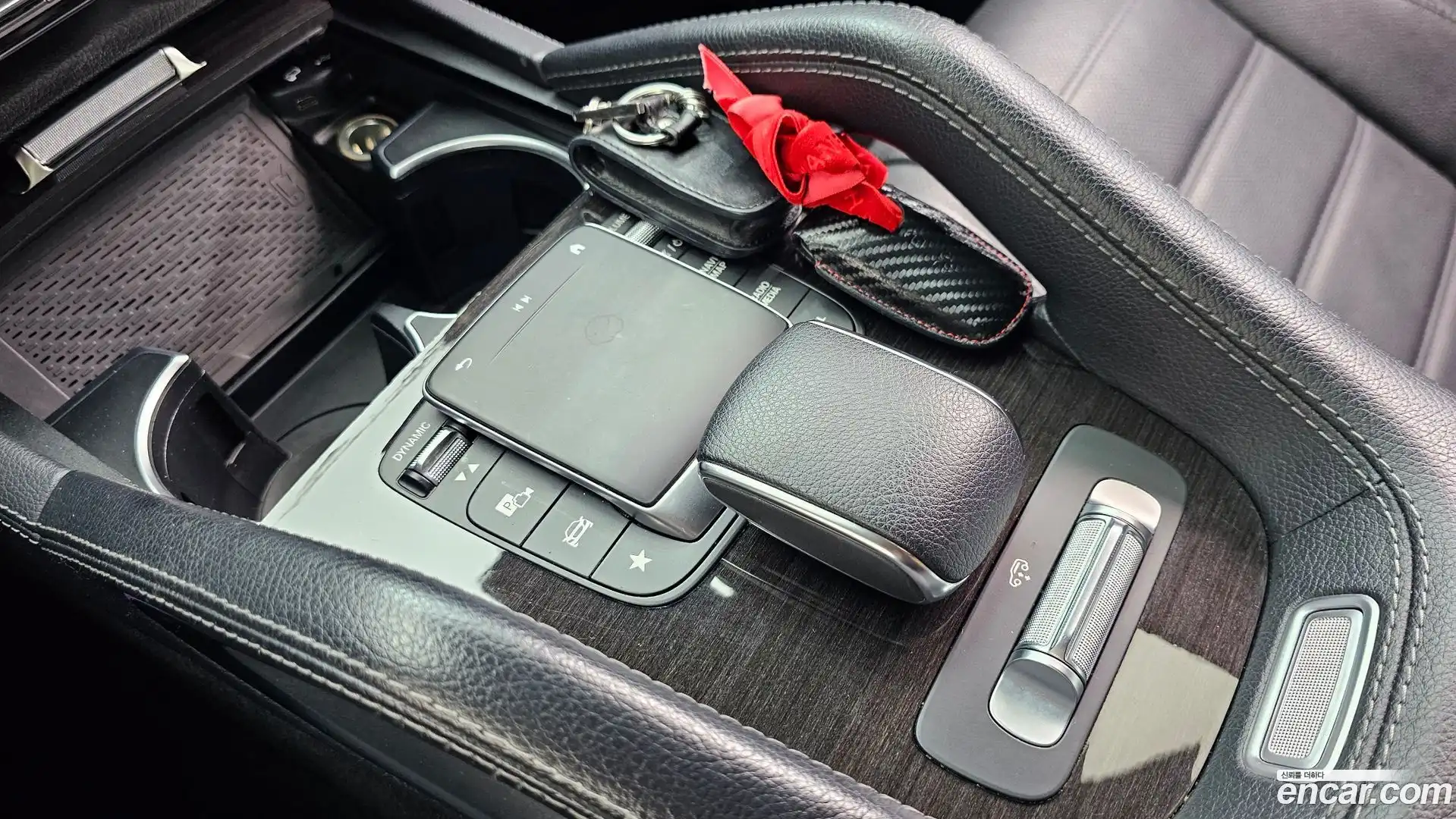 GLE-Class Mercedes-Benz 2021.9-OPTION-041