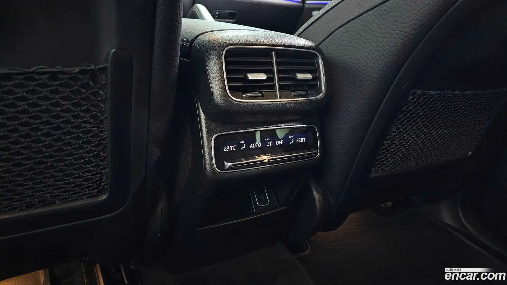 GLE-Class Mercedes-Benz 2021.9-OPTION-044