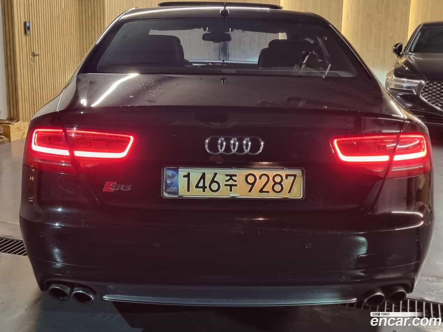 S8 Audi 2013.0-INNER-008