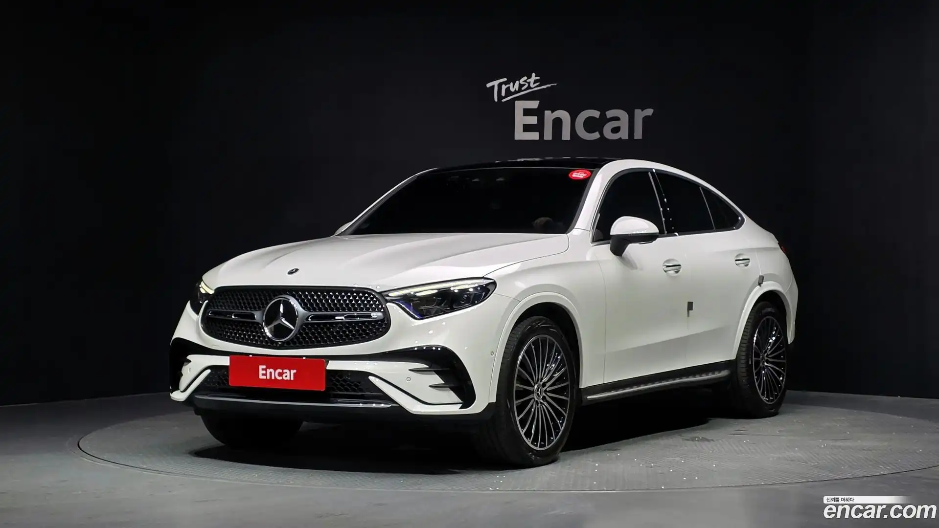 GLC-Class Mercedes-Benz 2024.2-OUTER-001