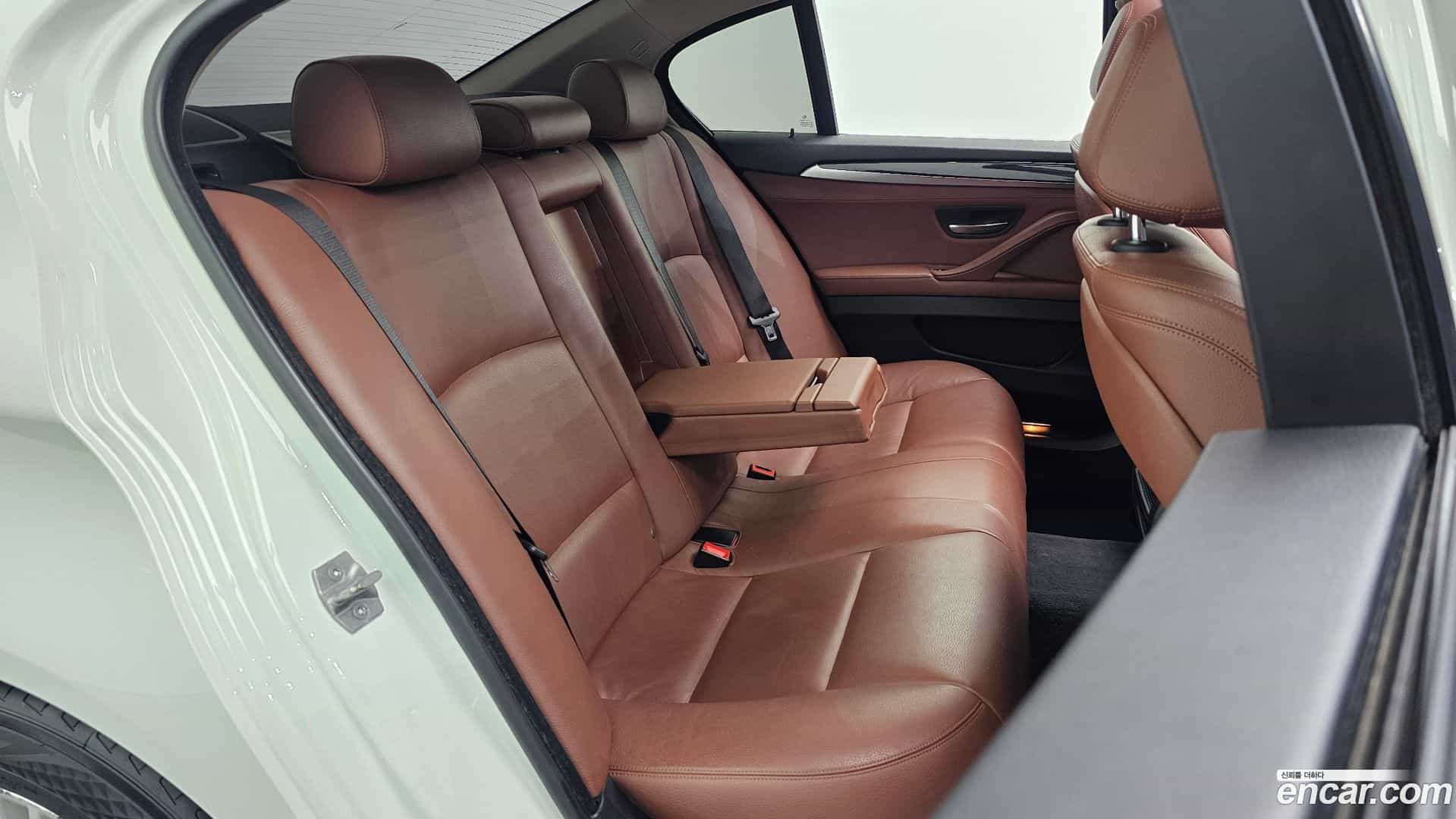 5-Series BMW 2015.5-OPTION-015