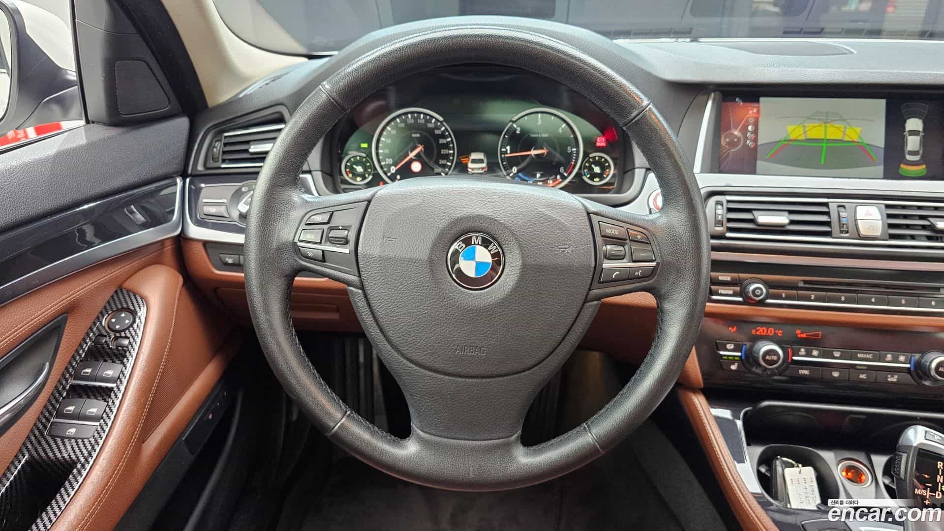 5-Series BMW 2015.5-OPTION-016