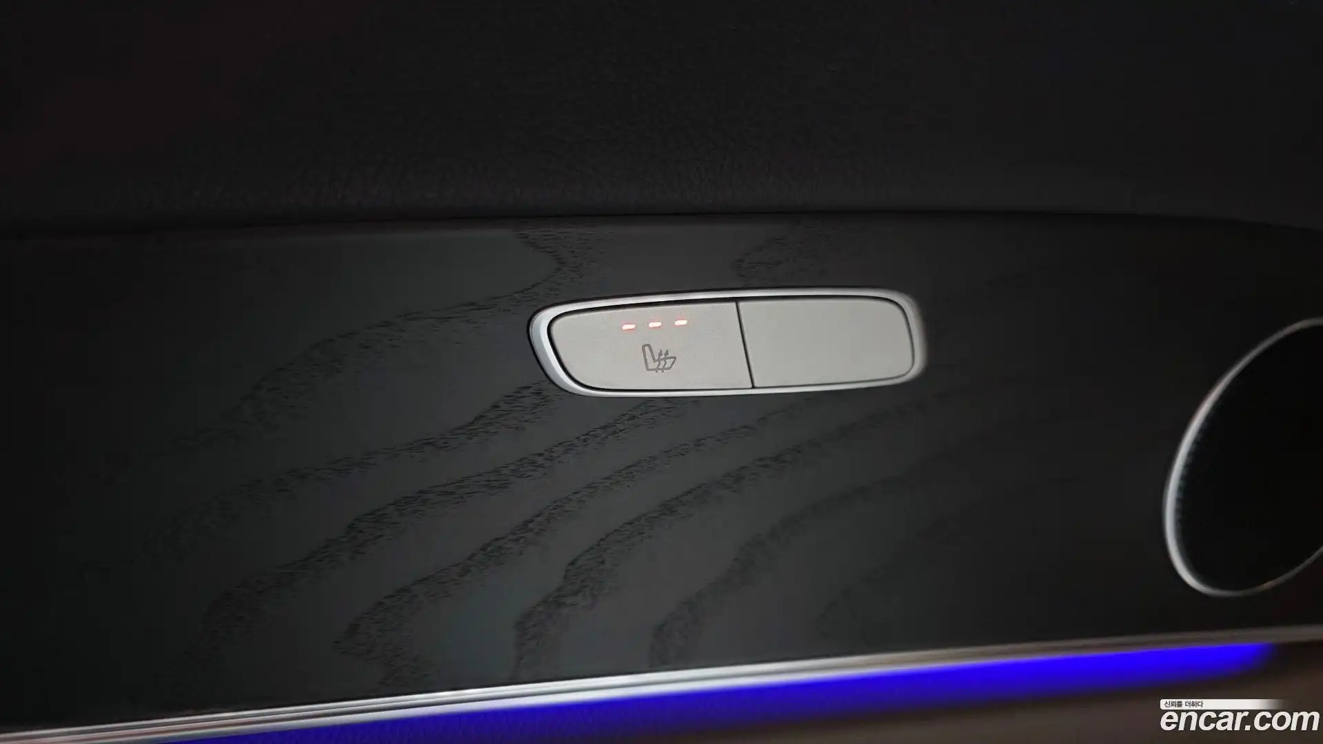 E-Class Mercedes-Benz 2023.11-OPTION-045