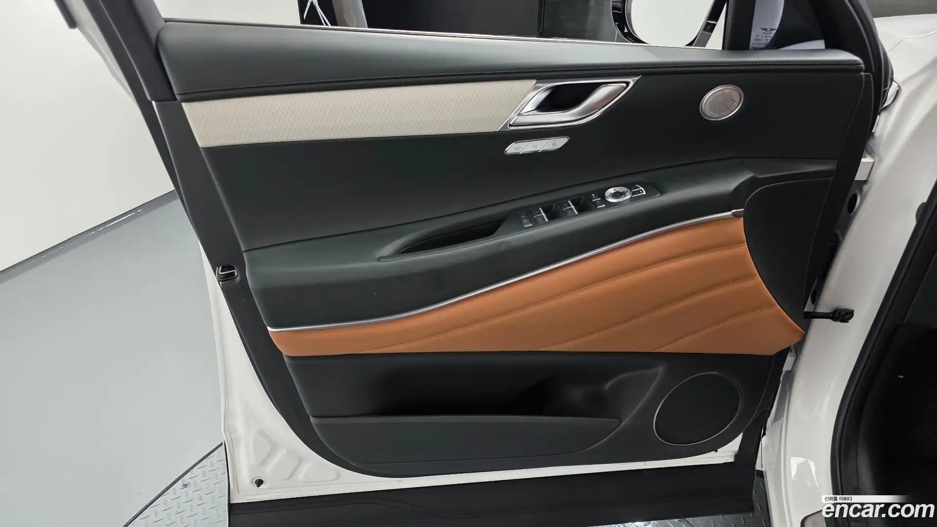 GV80 Genesis 2024.1-INNER-034