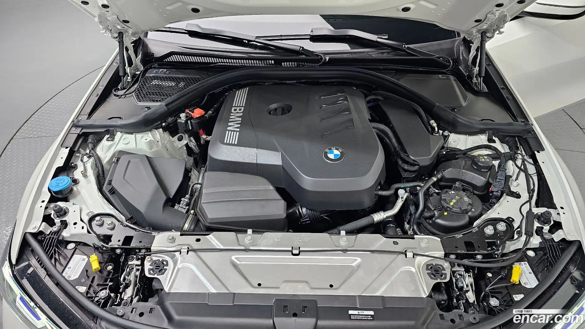 3-Series BMW 2026.1-OUTER-006