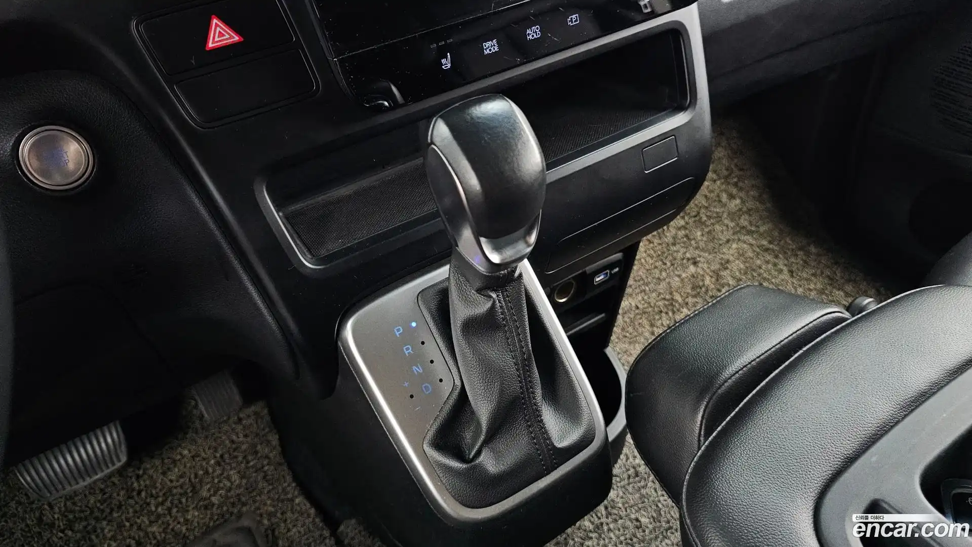 Staria Hyundai 2021.5-INNER-009