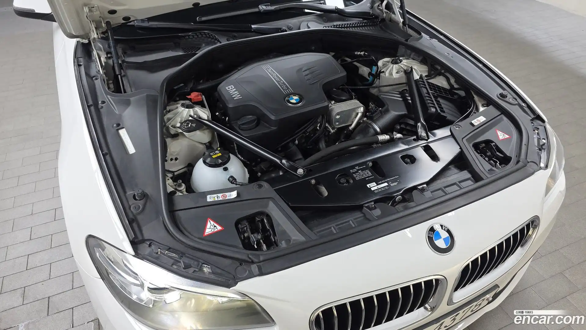 5-Series BMW 2014.9-OUTER-006