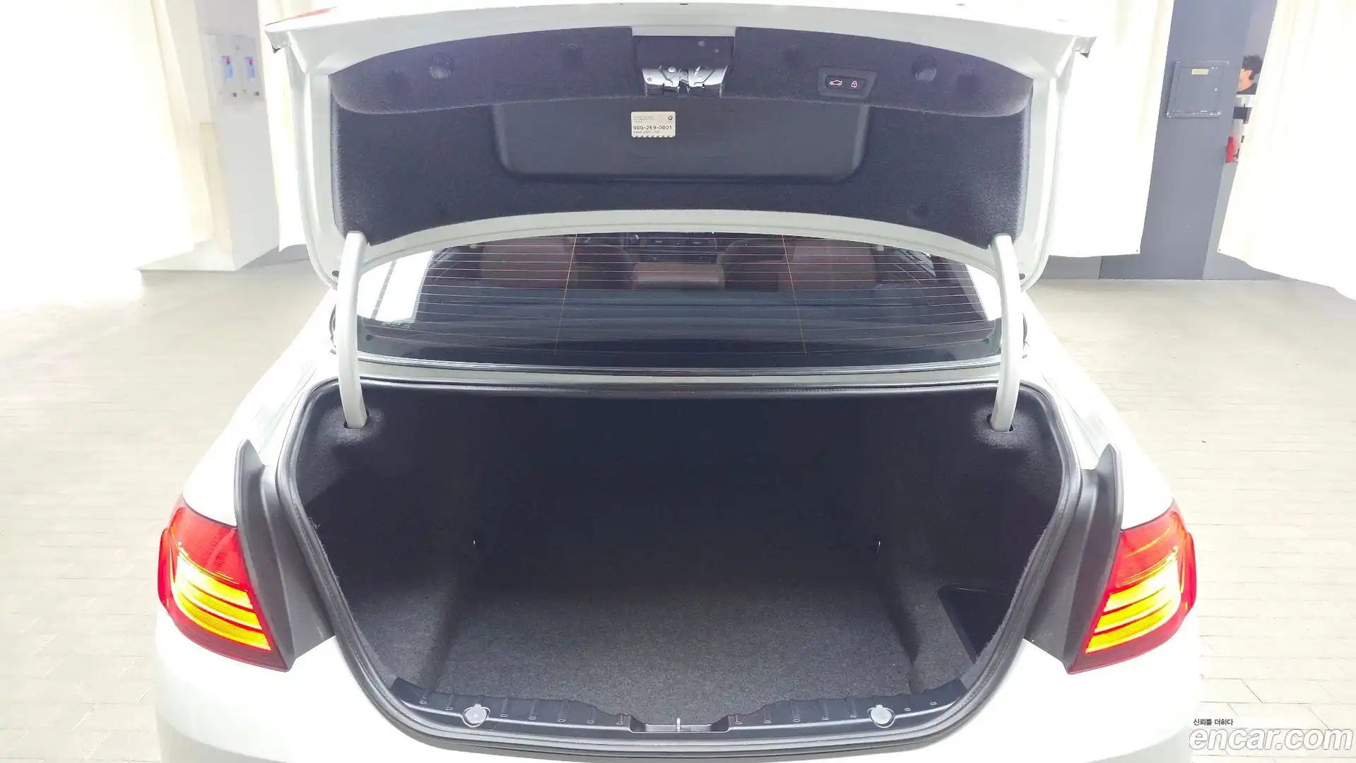 5-Series BMW 2014.9-OPTION-024