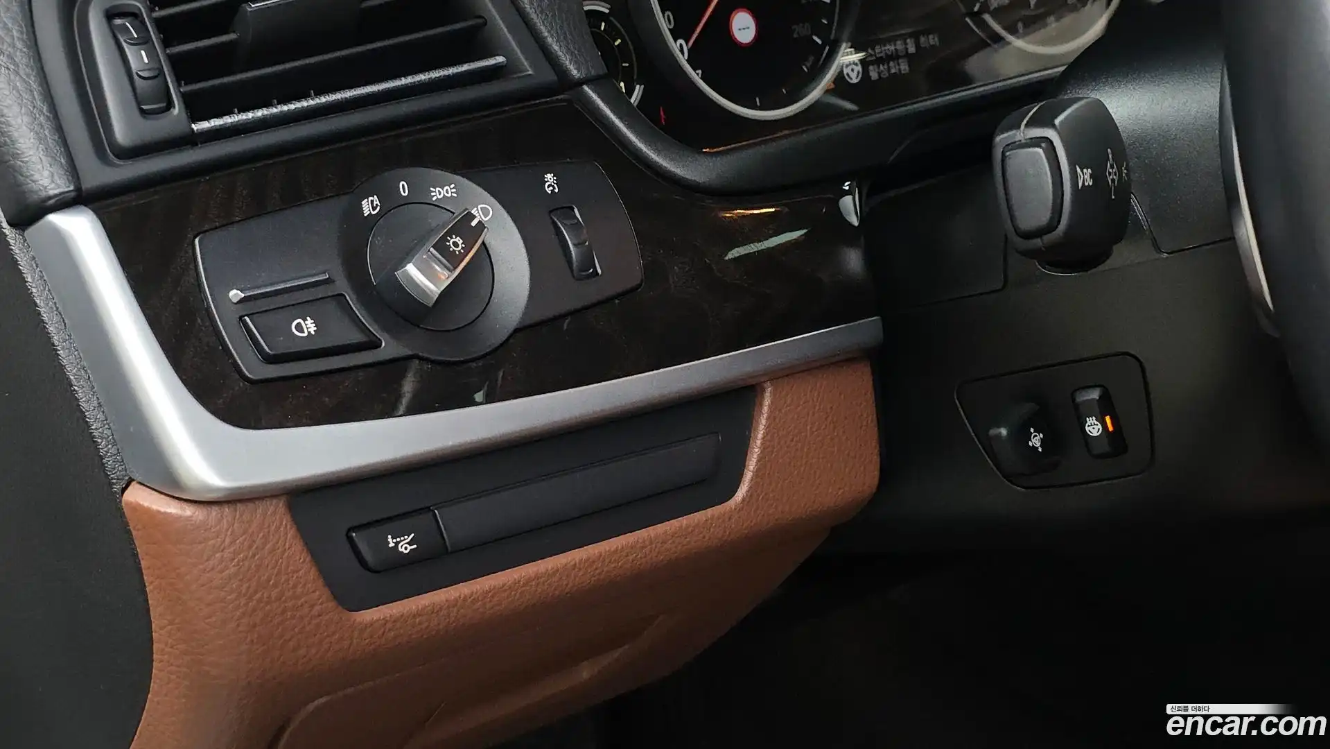 5-Series BMW 2014.9-OPTION-040