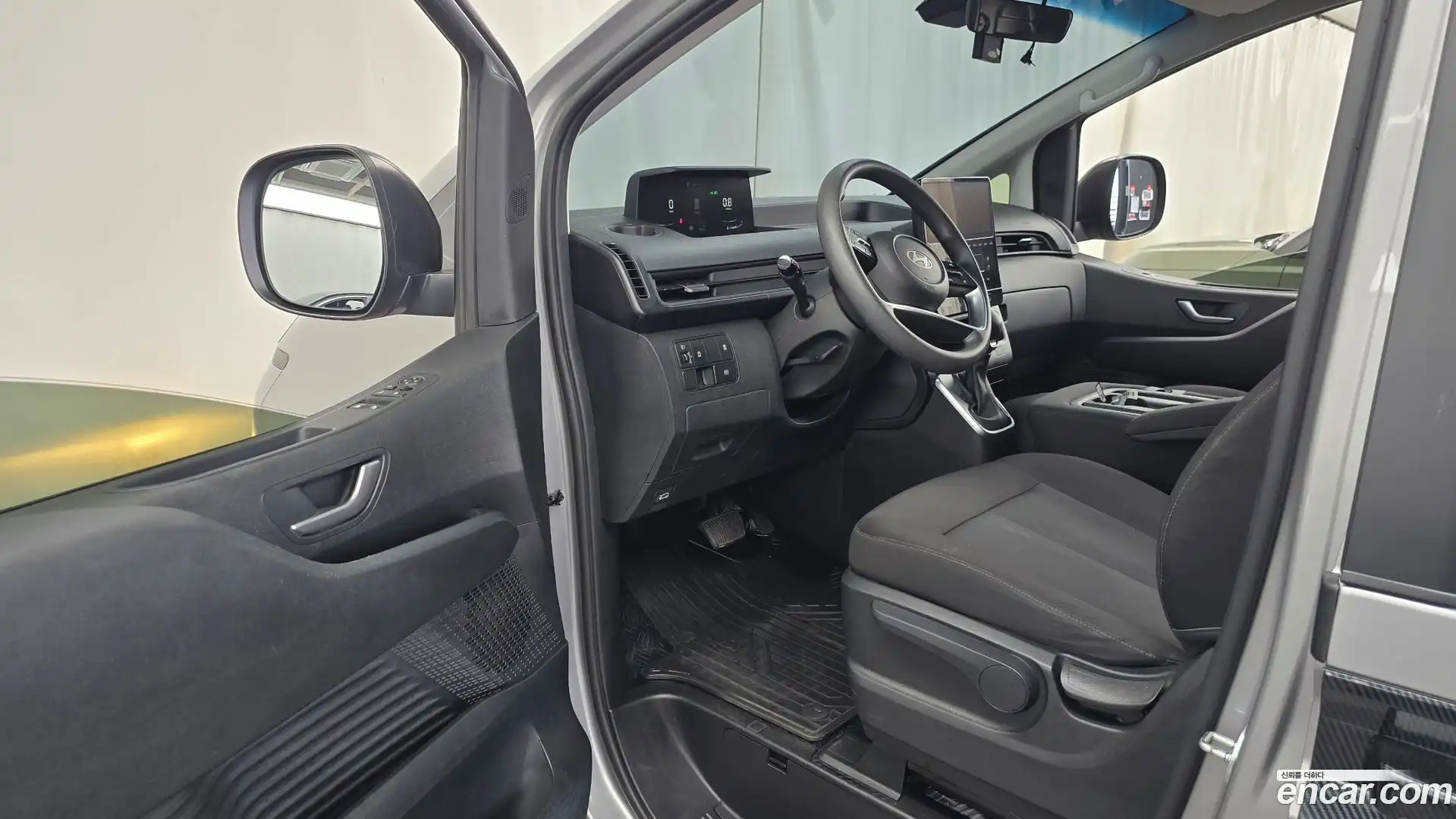 Staria Hyundai 2024.2-INNER-010