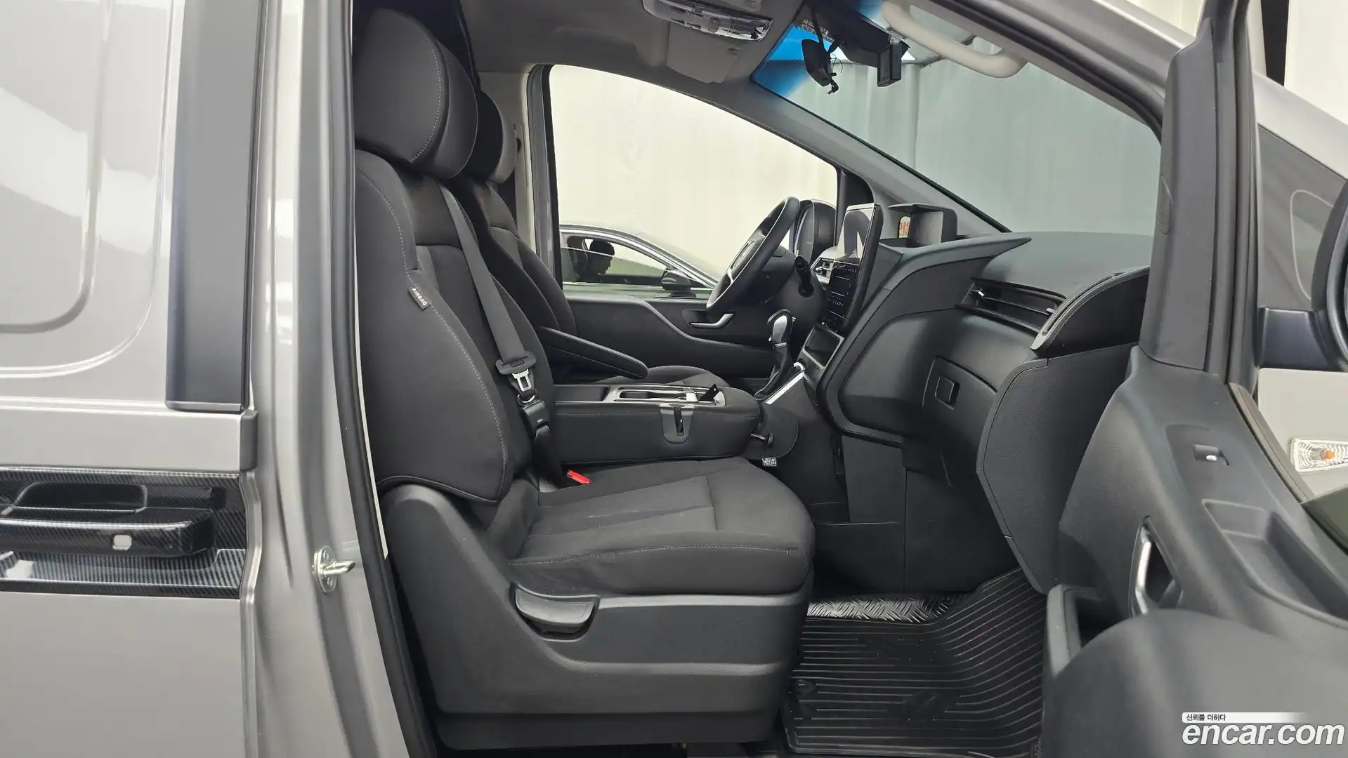 Staria Hyundai 2024.2-OPTION-015