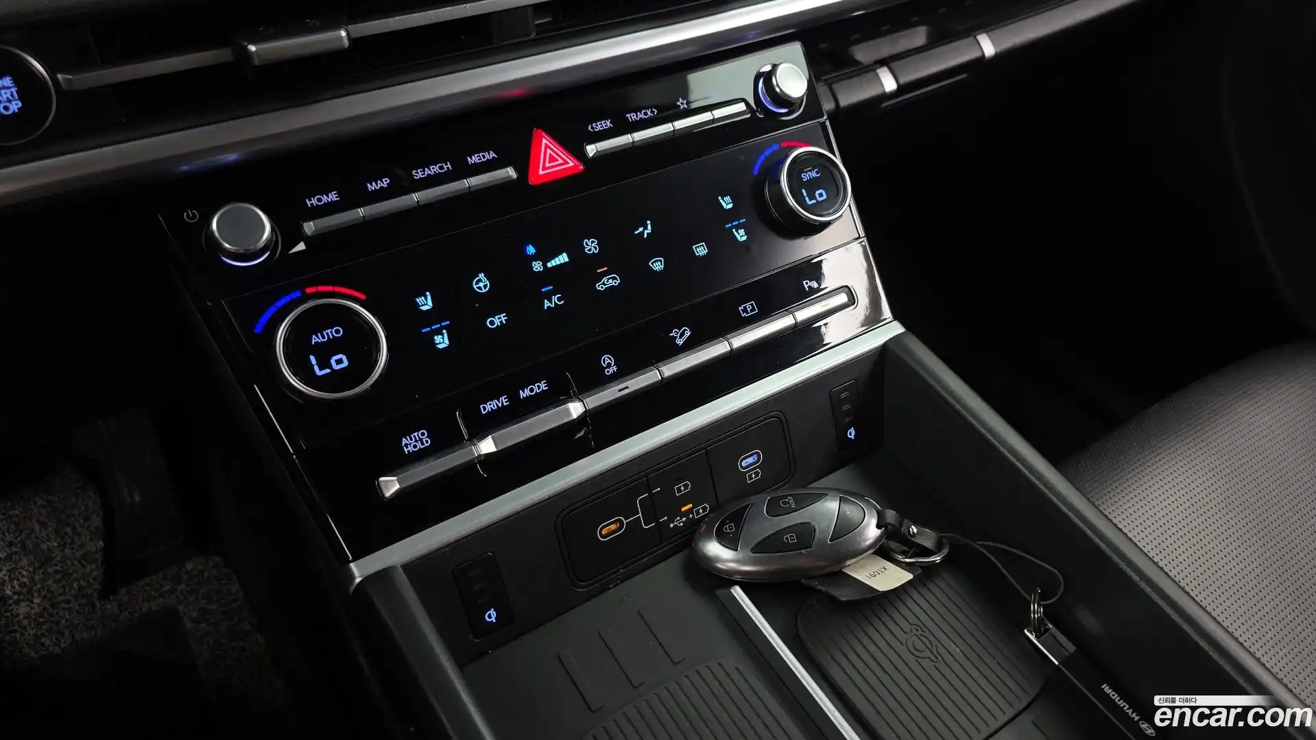 Santafe Hyundai 2025.1-OPTION-022