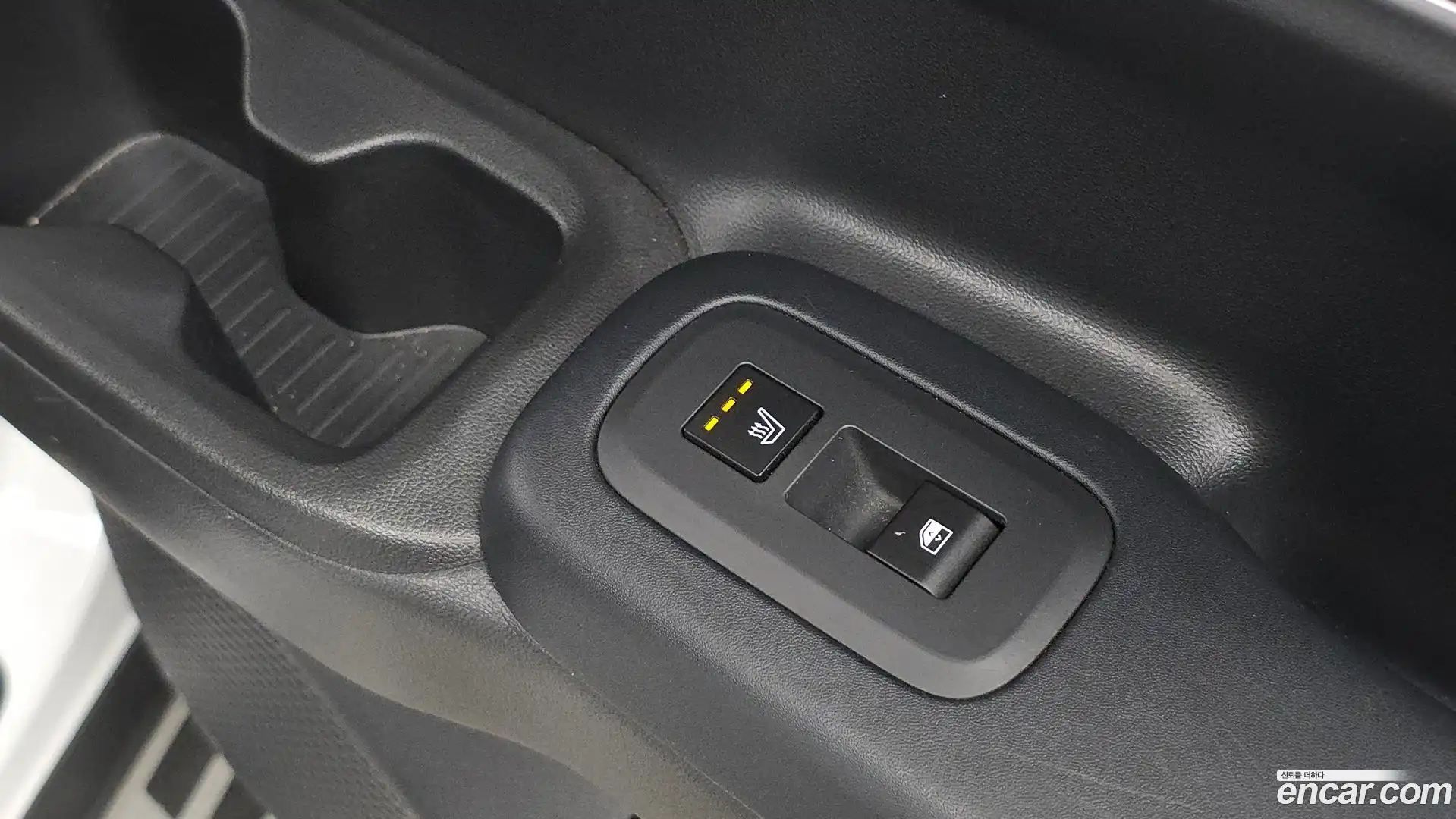 Santafe Hyundai 2025.1-OPTION-023