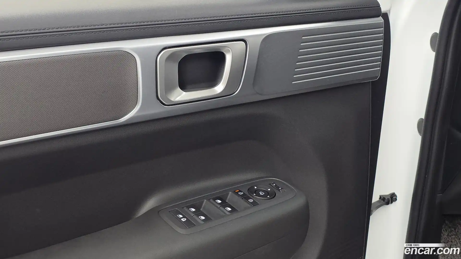 Santafe Hyundai 2025.1-OPTION-043