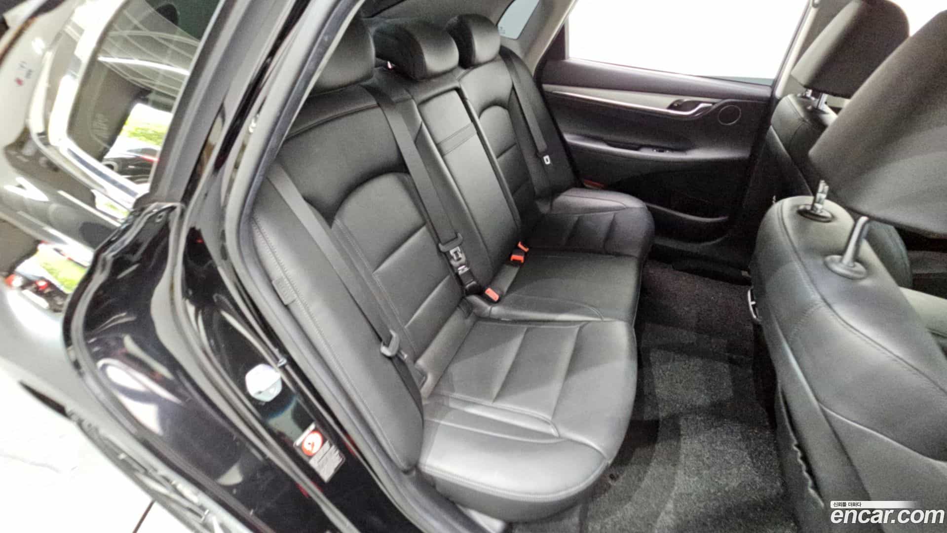 Grandeur Hyundai 2021.4-OPTION-015