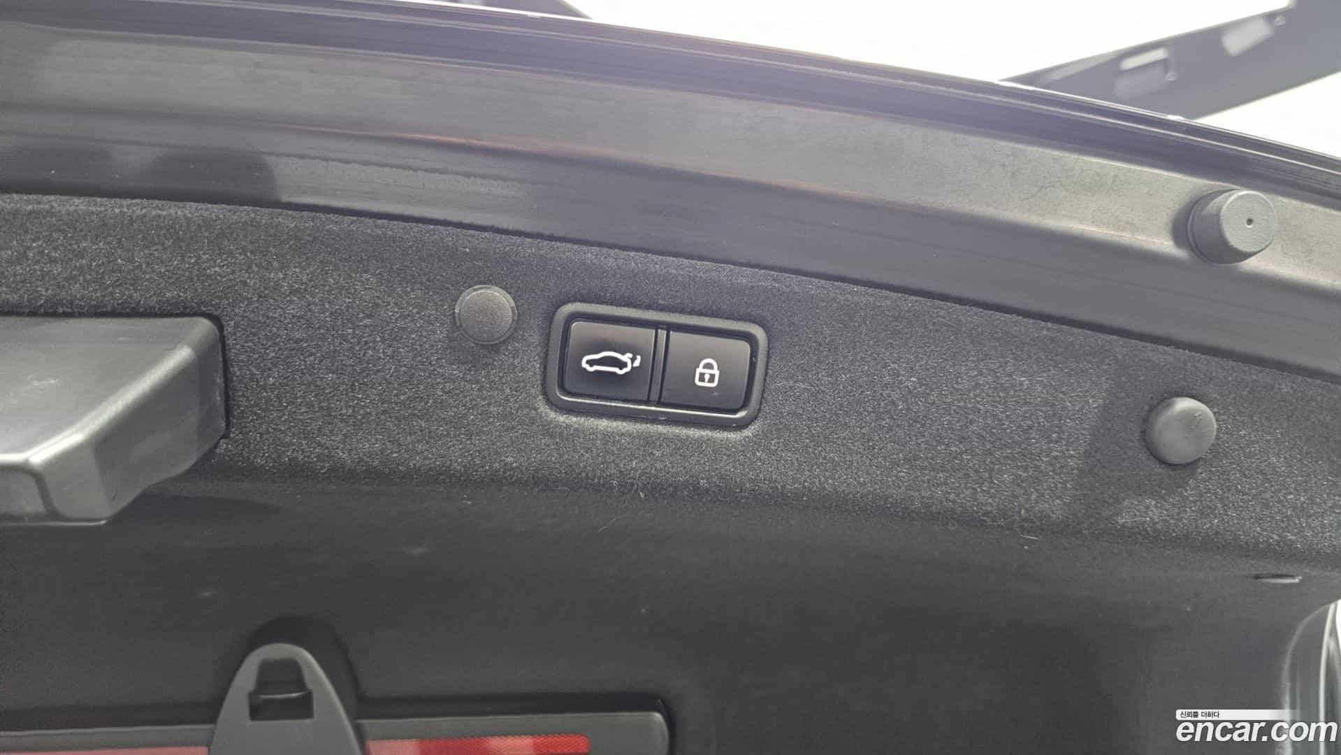 Grandeur Hyundai 2021.4-OPTION-019