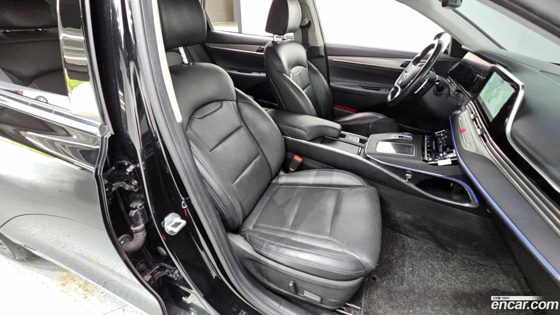 Grandeur Hyundai 2021.4-OPTION-022