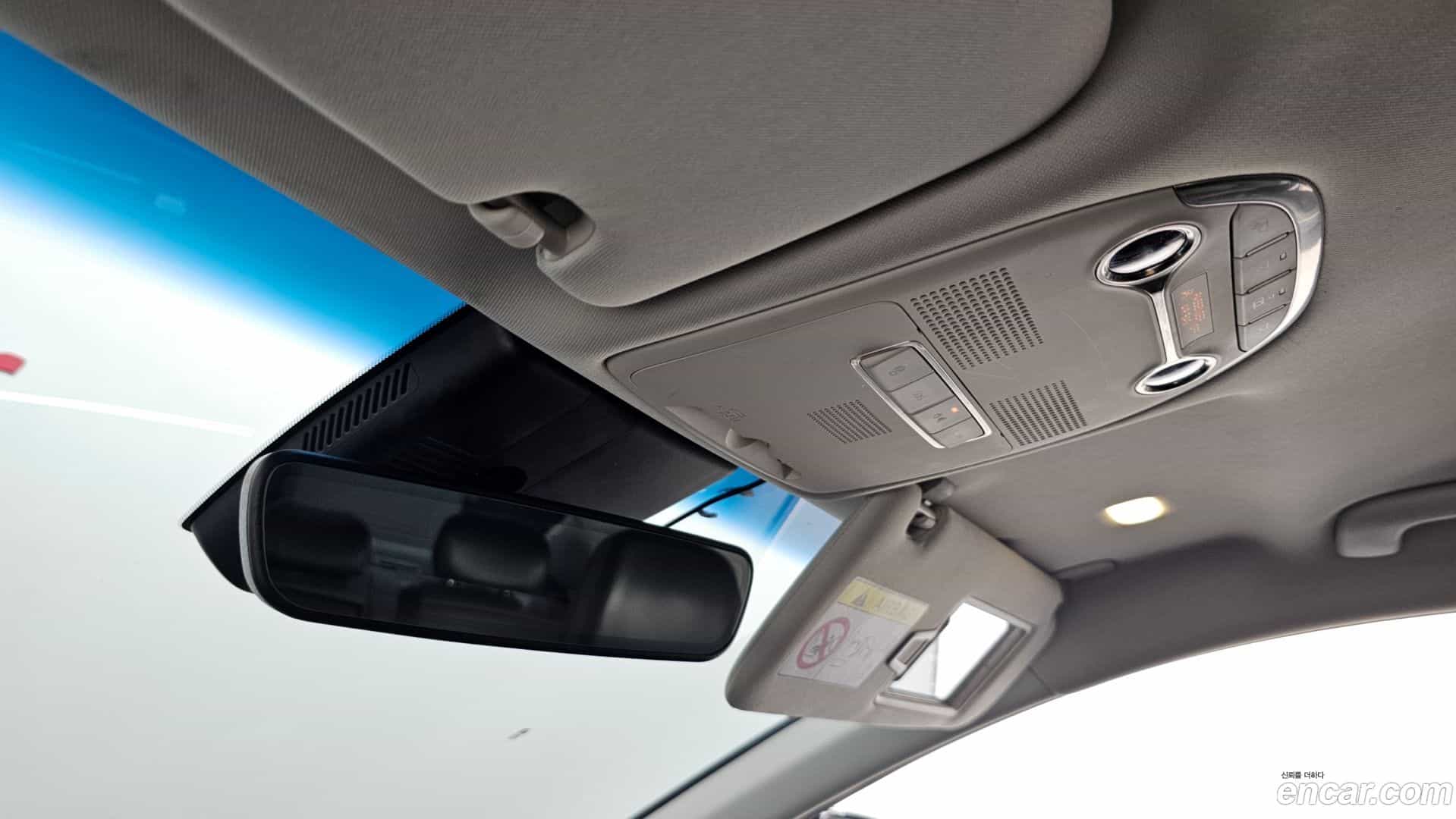 Grandeur Hyundai 2021.4-OPTION-023