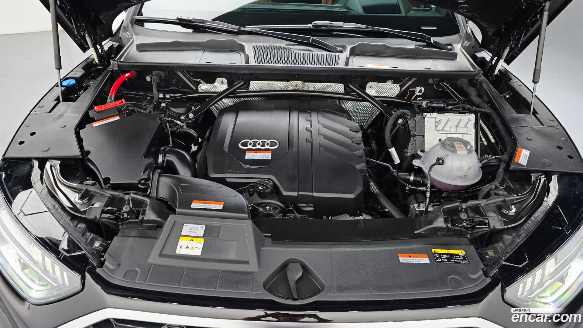Q5 Audi 2023.10-OUTER-006