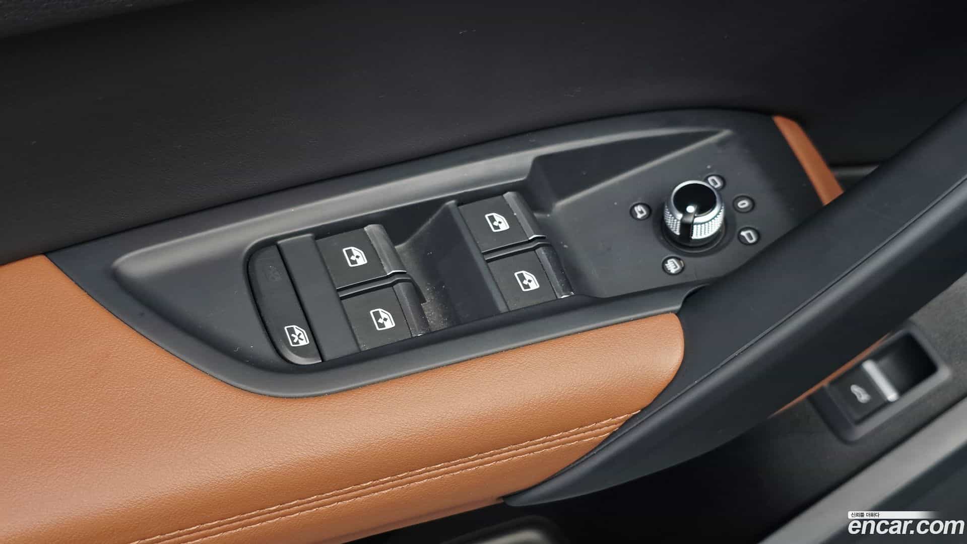 Q5 Audi 2023.10-OPTION-019