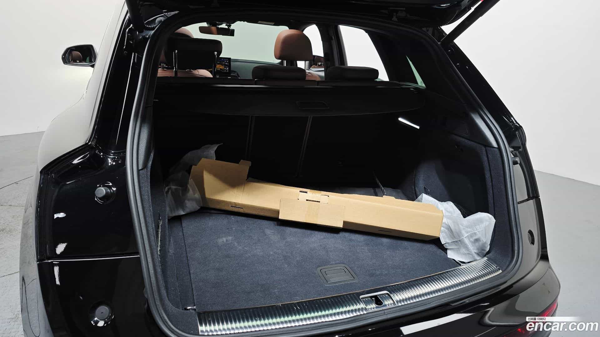 Q5 Audi 2023.10-OPTION-023