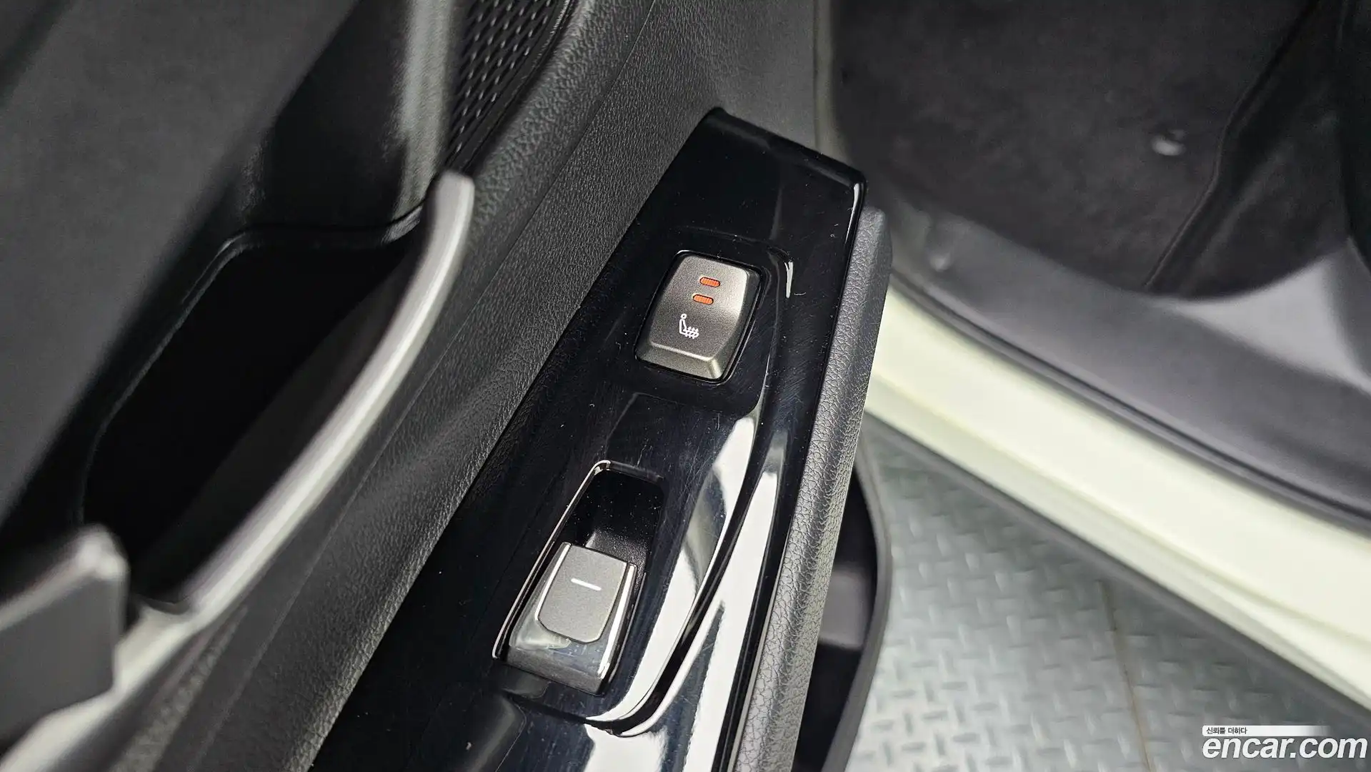 KORANDO KG Mobility 2020.9-OPTION-040