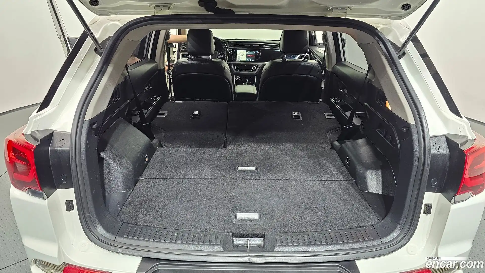 KORANDO KG Mobility 2020.9-OPTION-042