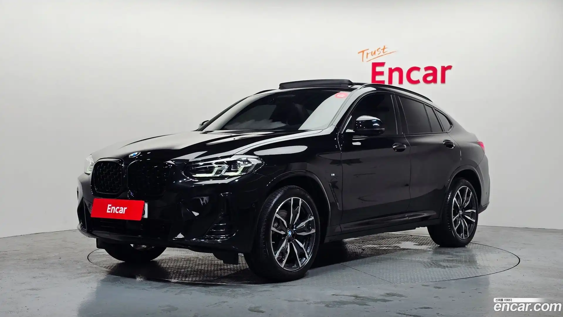 X4 BMW 2025.0-OUTER-001