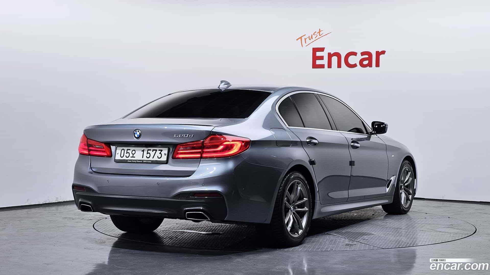 5-Series BMW 2018.3-OUTER-002