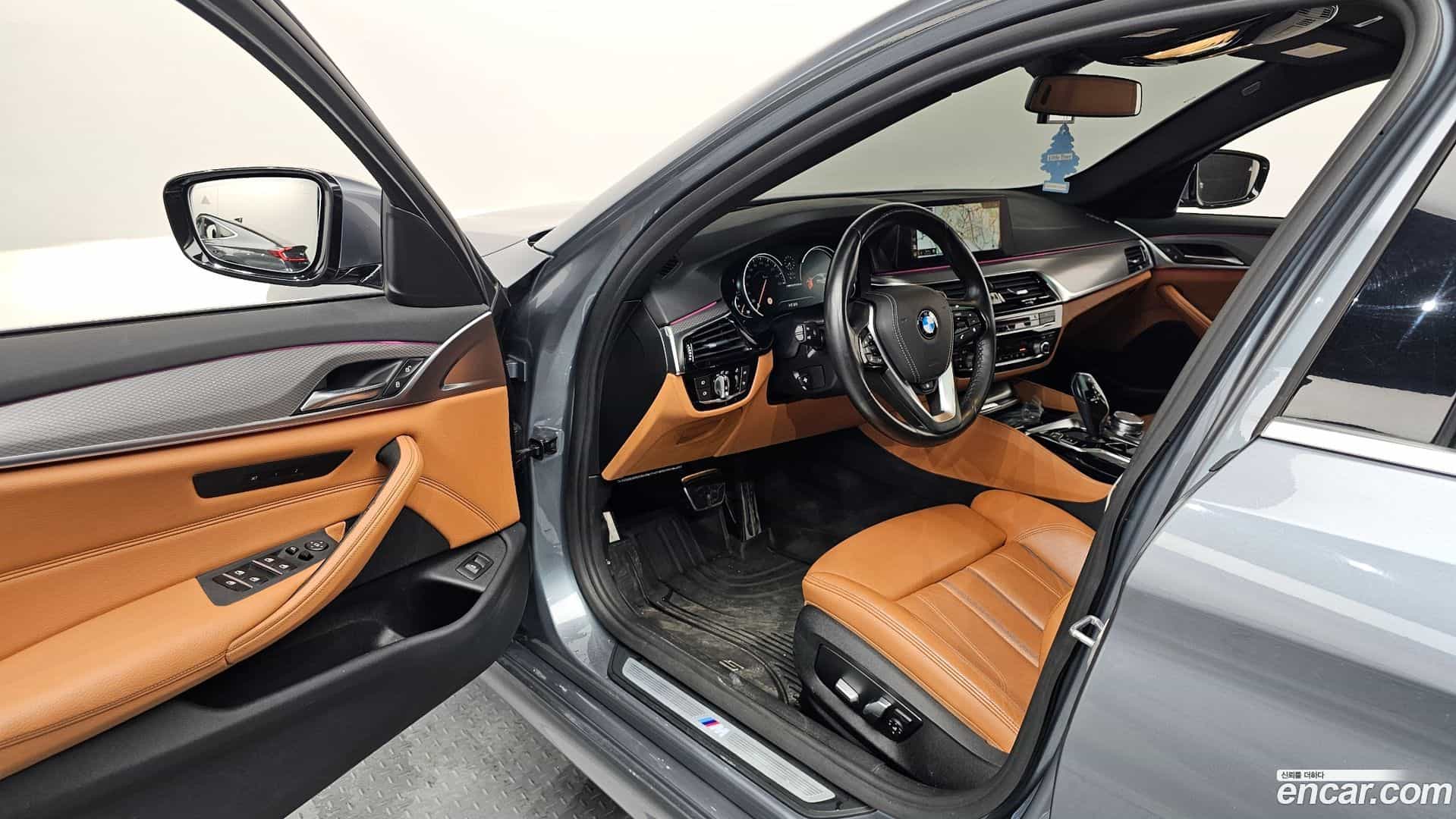 5-Series BMW 2018.3-INNER-010