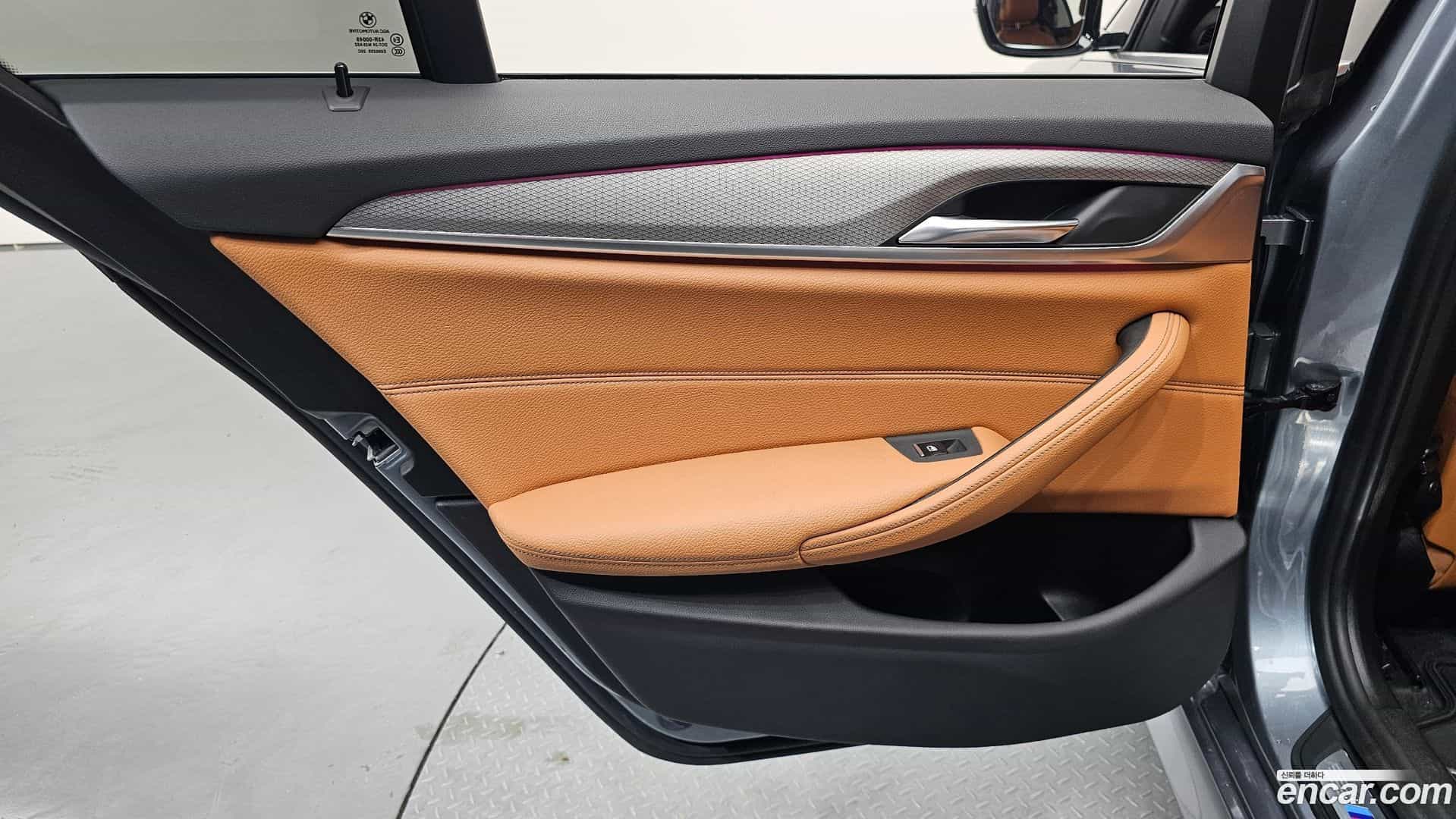 5-Series BMW 2018.3-INNER-035