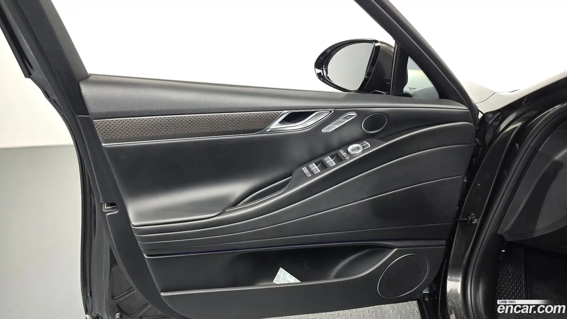 G80 Genesis 2024.4-INNER-034