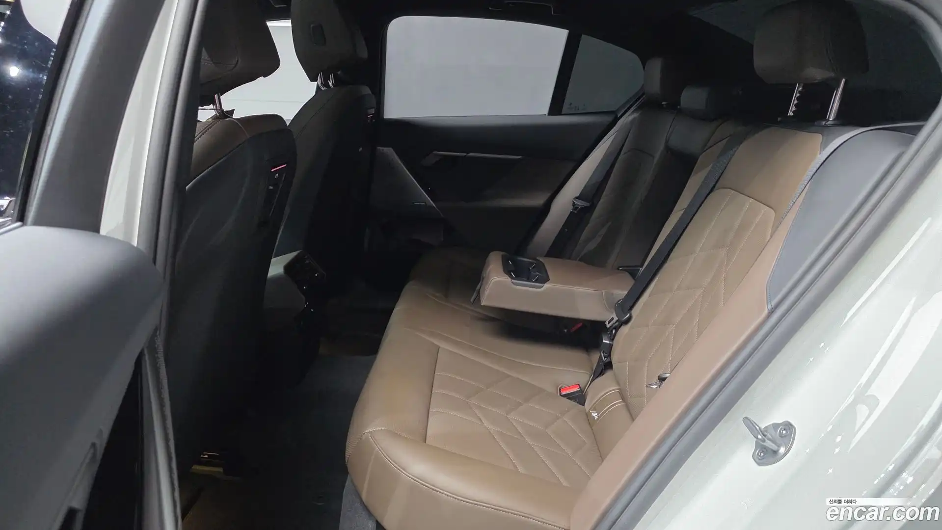 5-Series BMW 2025.8-OPTION-016
