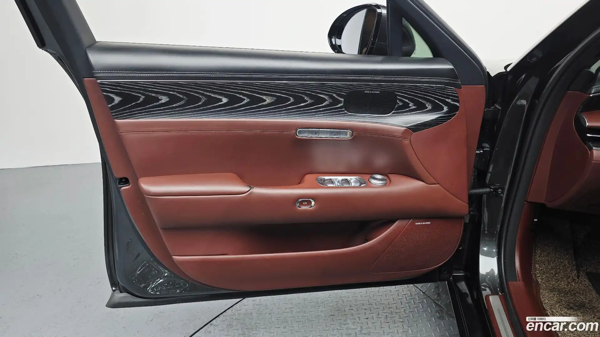 G90 Genesis 2023.5-INNER-034