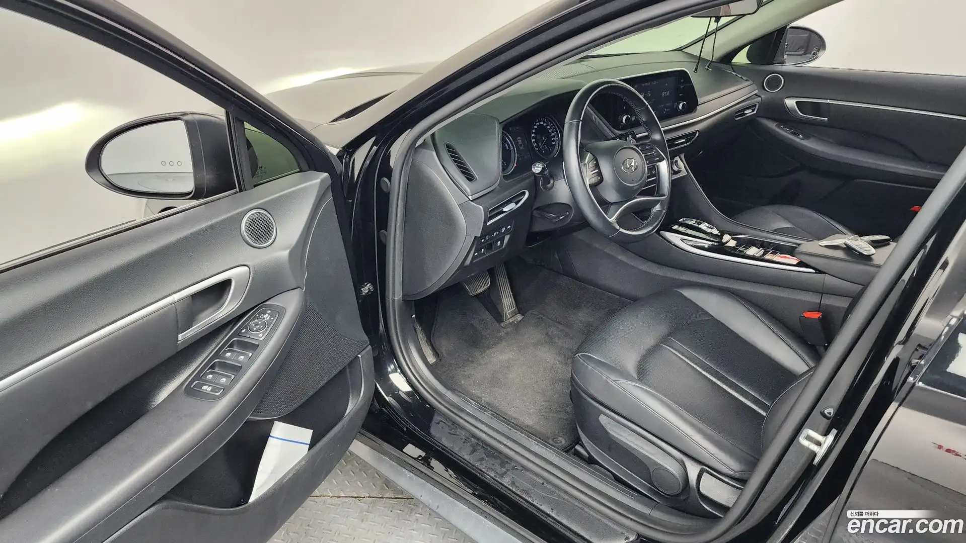 Sonata Hyundai 2022.0-INNER-010