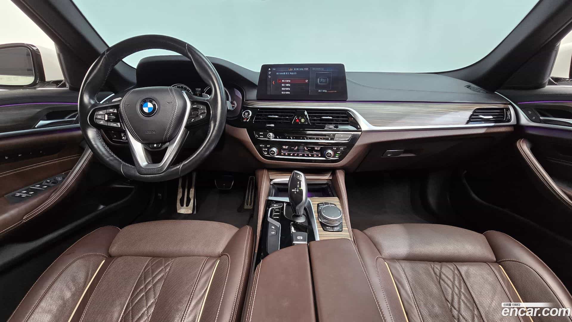 5-Series BMW 2017.10-INNER-007