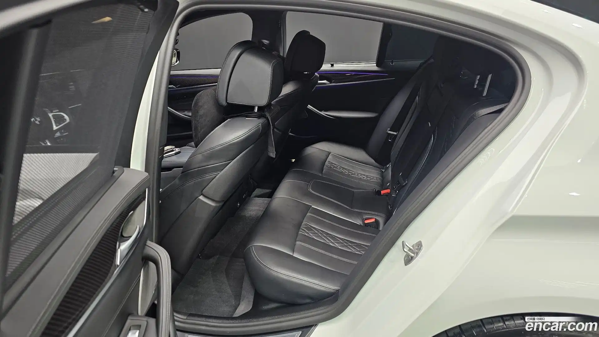 5-Series BMW 2022.7-OPTION-016