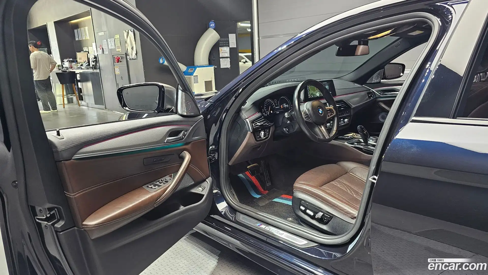 5-Series BMW 2018.4-INNER-010