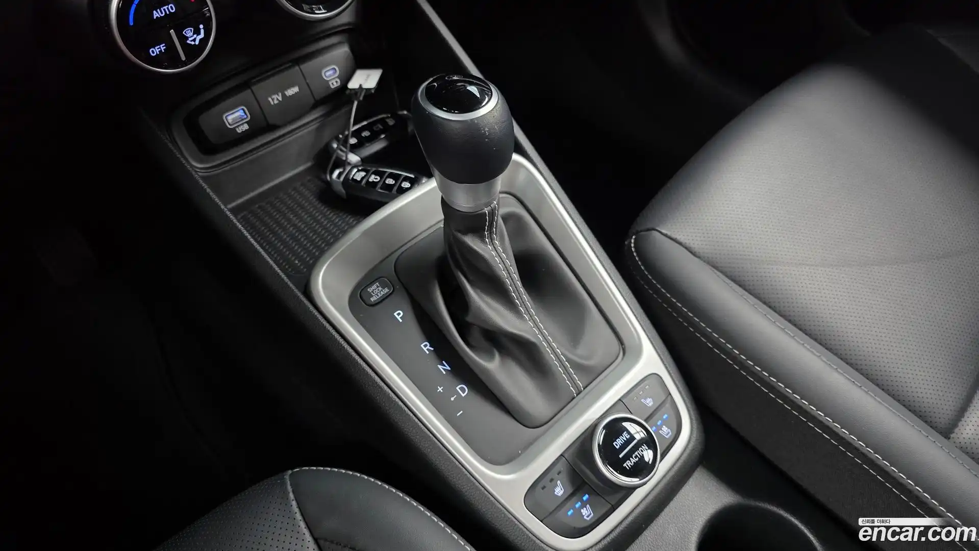 Venue Hyundai 2023.7-INNER-009