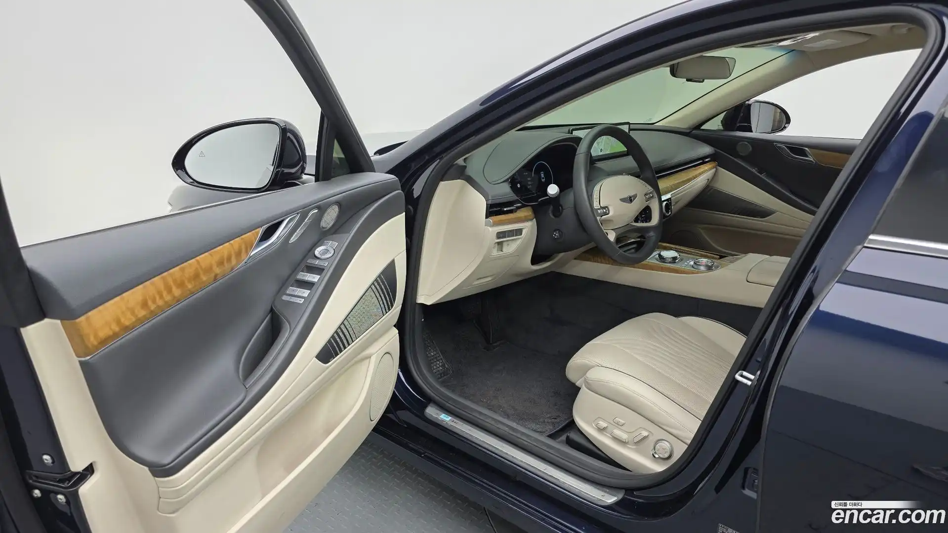 G80 Genesis 2023.6-INNER-010