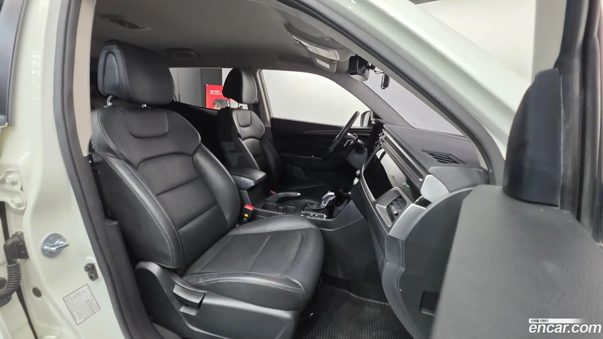 KORANDO KG Mobility 2019.3-INNER-010