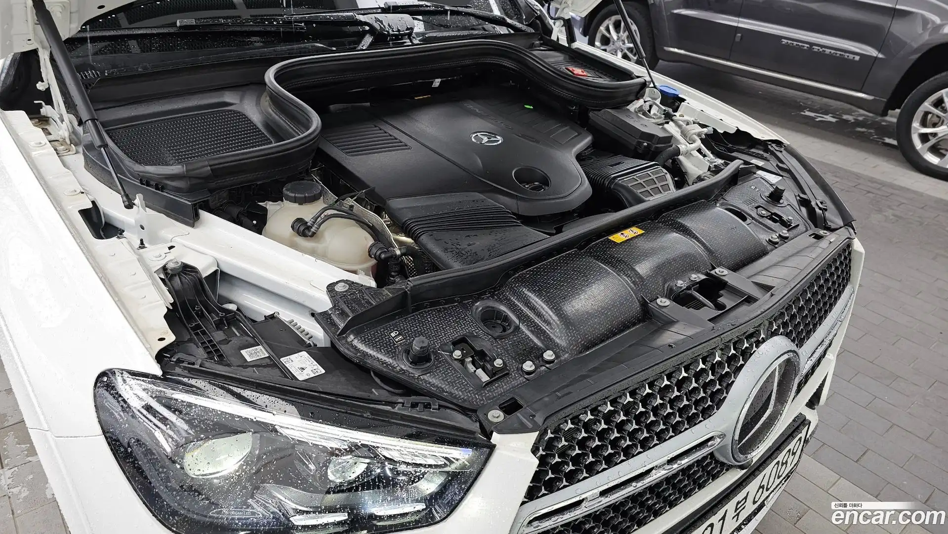 GLE-Class Mercedes-Benz 2025.4-OUTER-006