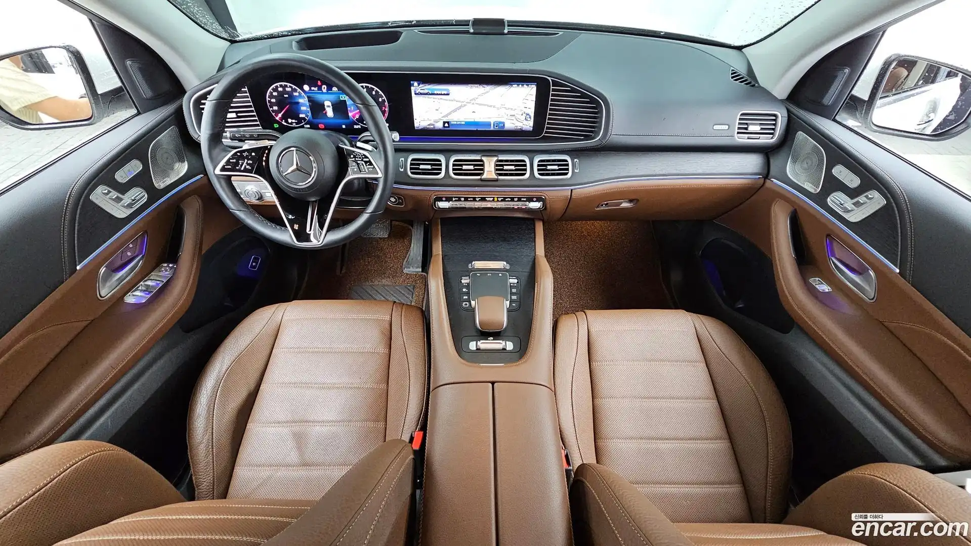 GLE-Class Mercedes-Benz 2025.4-INNER-007