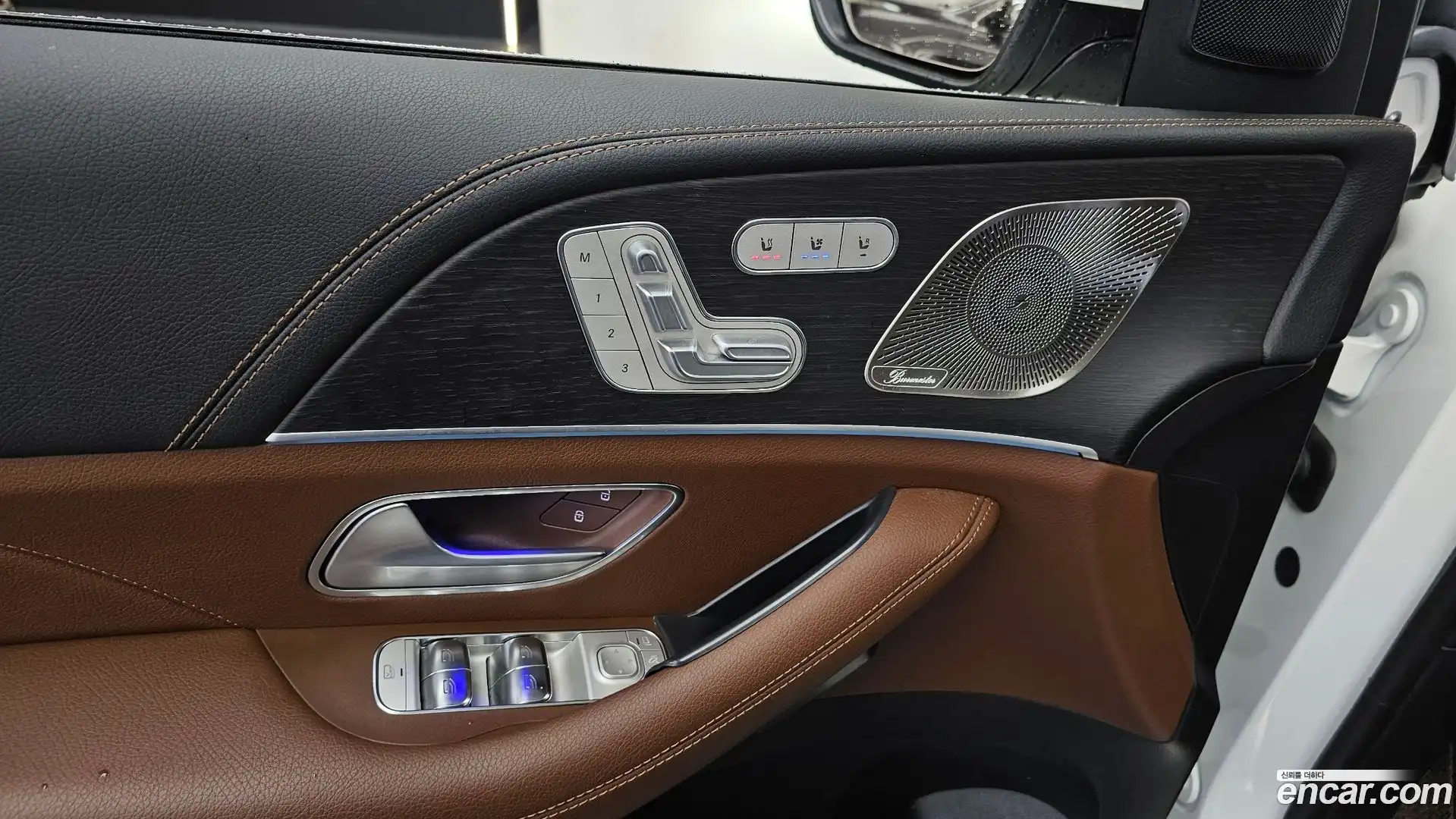 GLE-Class Mercedes-Benz 2025.4-OPTION-023