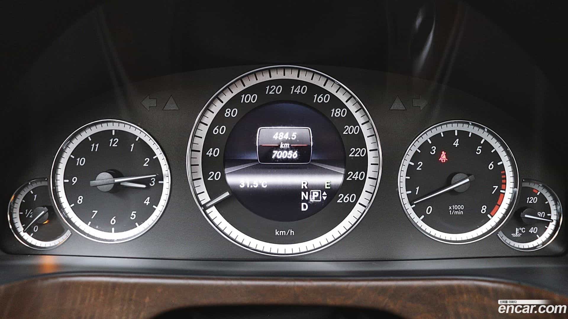 E-Class Mercedes-Benz 2013.5-OUTER-006